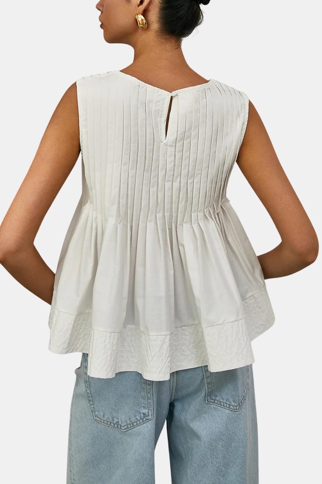 Elodia – Pleated Peplum Sleeveless Blouse