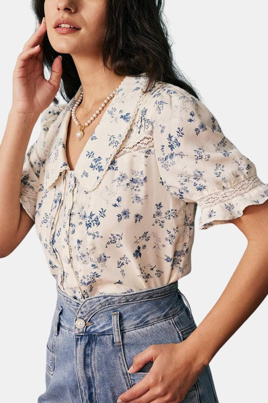 Alyna – Lace Spliced Pleated Floral Shirt in White