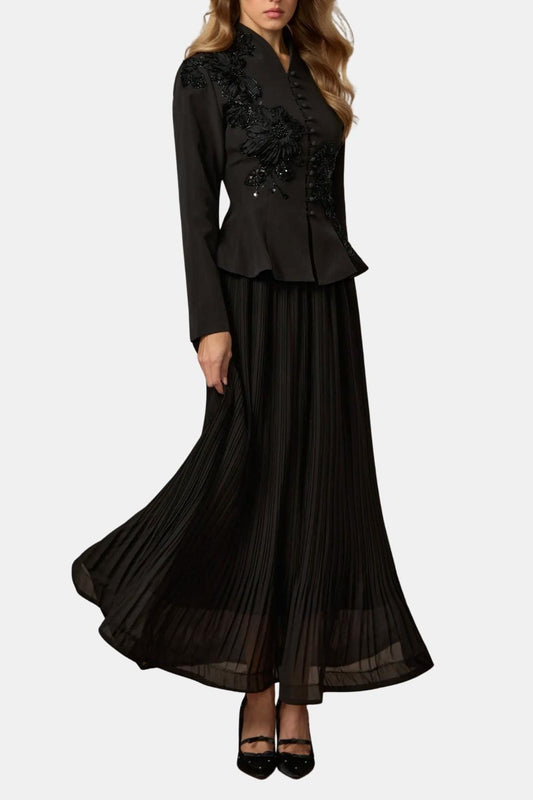 Amoura – Lace Embroidered Jacket & Pleated Skirt Set in Black