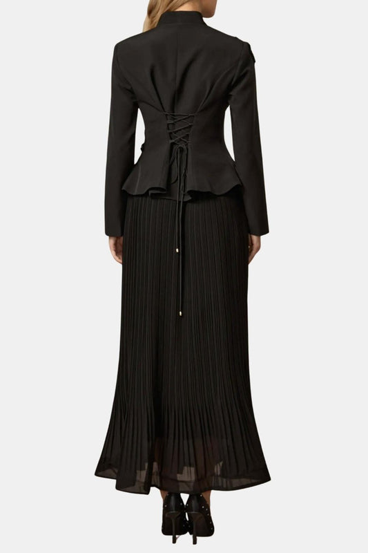 Amoura – Lace Embroidered Jacket & Pleated Skirt Set in Black
