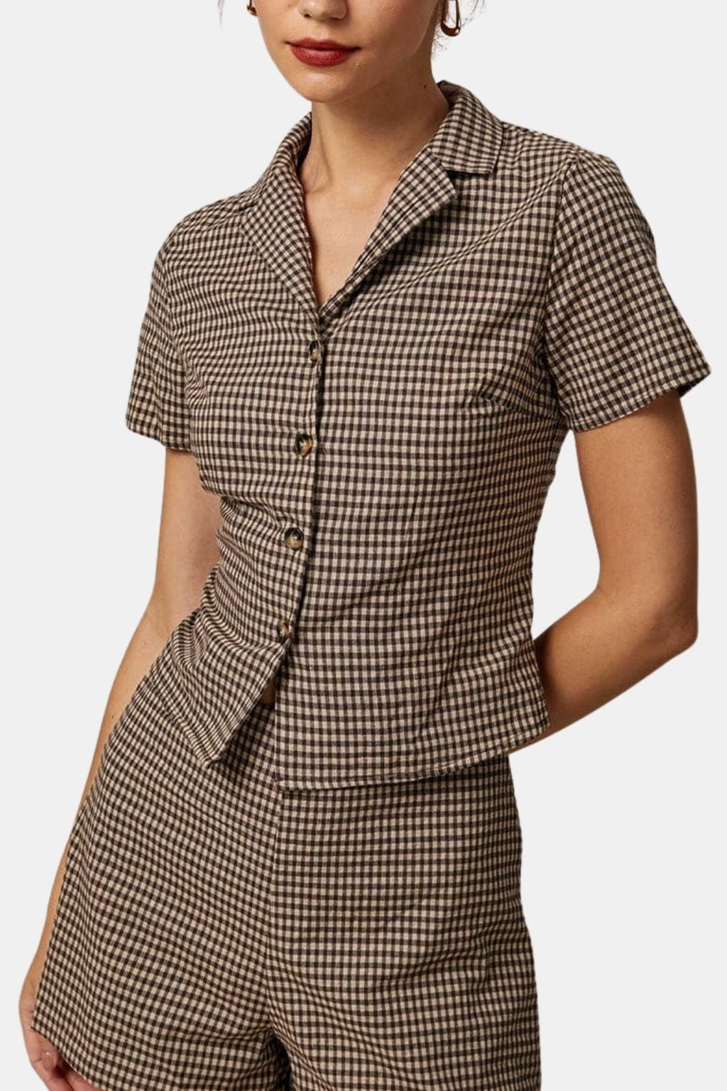 Sariva – Lapel Gingham Short Sleeve Blouse in Brown