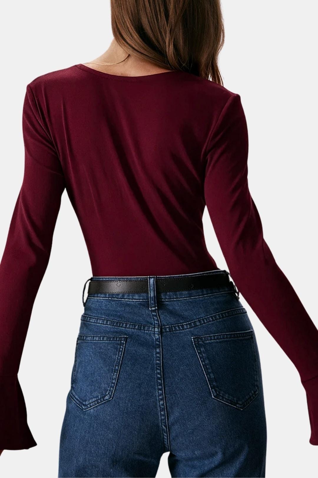 Thalassa – Square Neck Slit Flare Sleeve Tee
